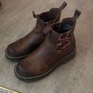 Ariat fatbaby leopard boots US L 8.5 B